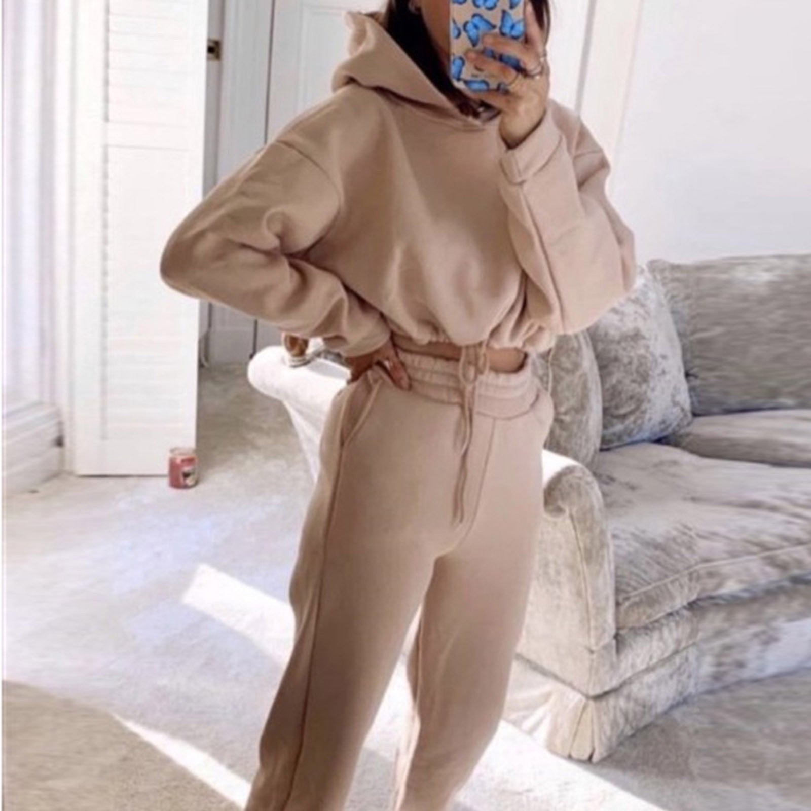 Sexy 2-Piece Sweatsuits for Active Elegance!