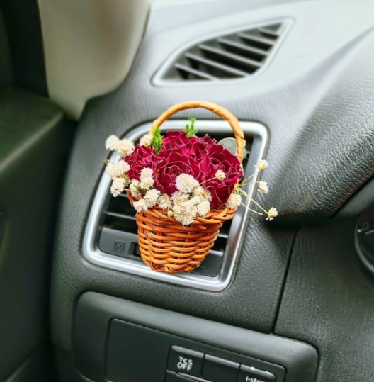Flower Basket Car Air Vent Clip, Your Stylish Aromatherapy Accessory!
